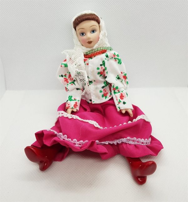 Folk doll porcelain No. 2